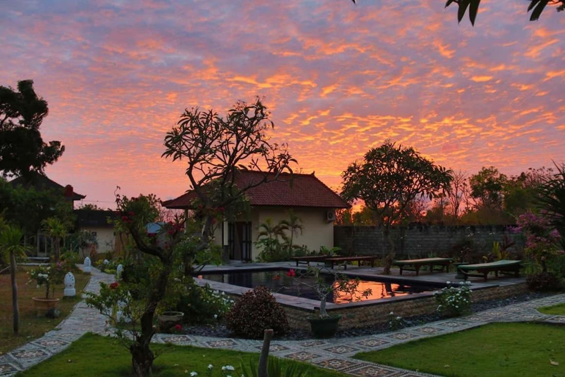Segara Tegeh Tulamben Hotel Ngoại thất bức ảnh